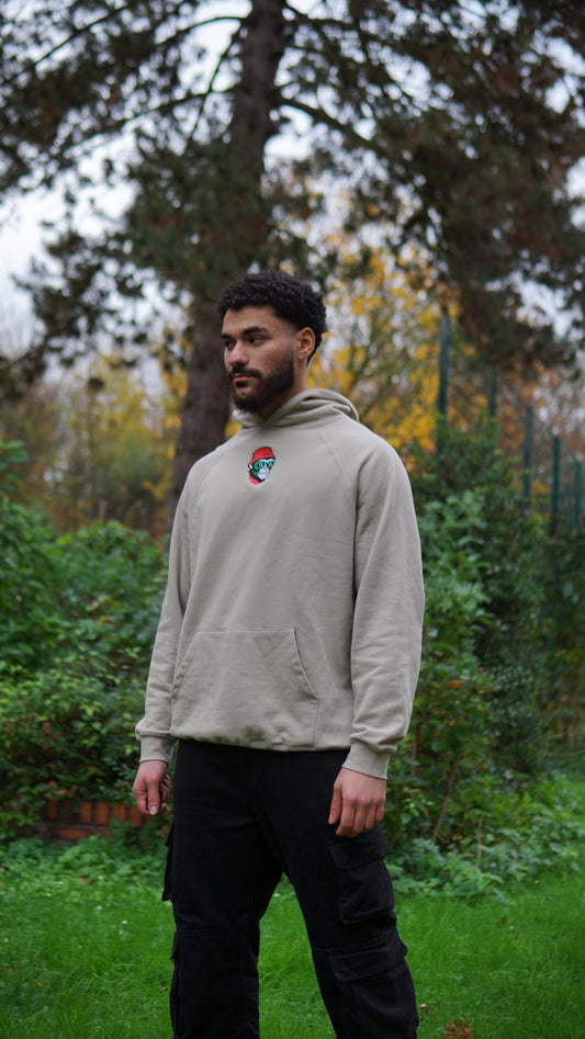 Light Grauer Star’s Oversized Hoodie